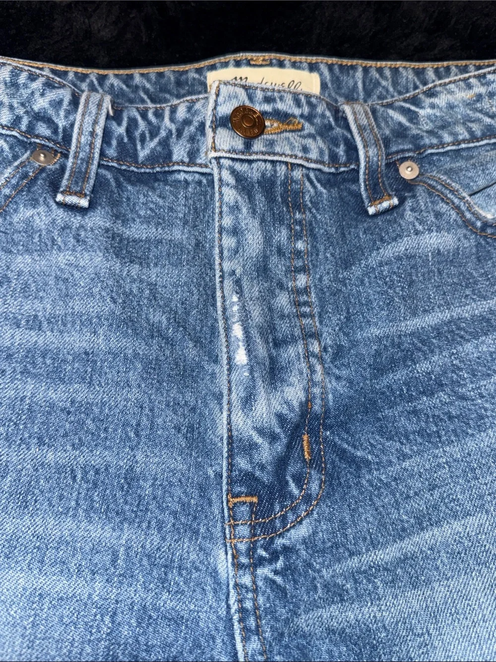 Madewell Relaxed Mid-Length Denim Shorts – Size 29